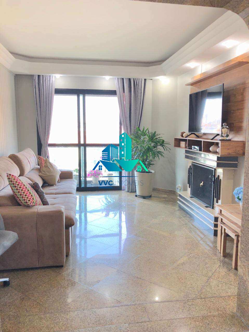 Apartamento Alto Padrão para Venda e Locação – 228 m² | 4 Dormitórios | 2 Suítes | 3 Vagas - VVC IMÓVEIS