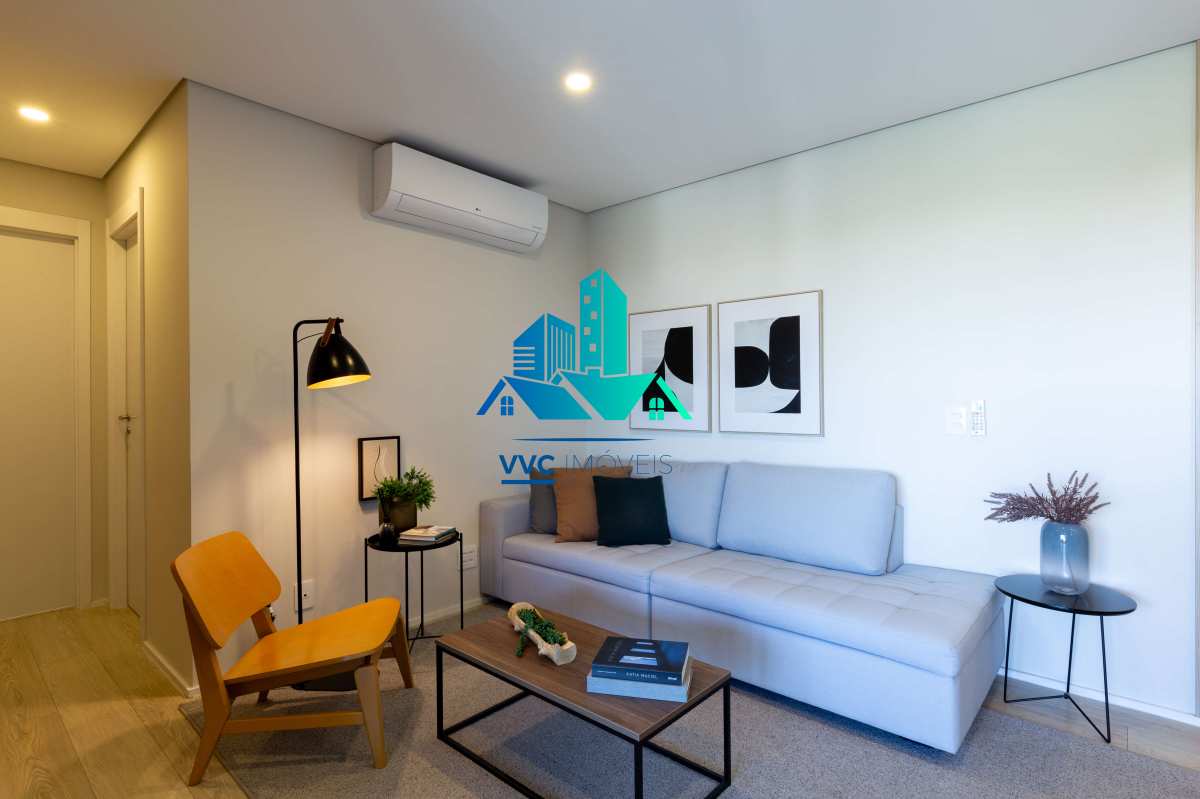 Apartamento para locação Amplo com 2 Dormitórios, Suíte e Varanda Envidraçada. - VVC IMÓVEIS