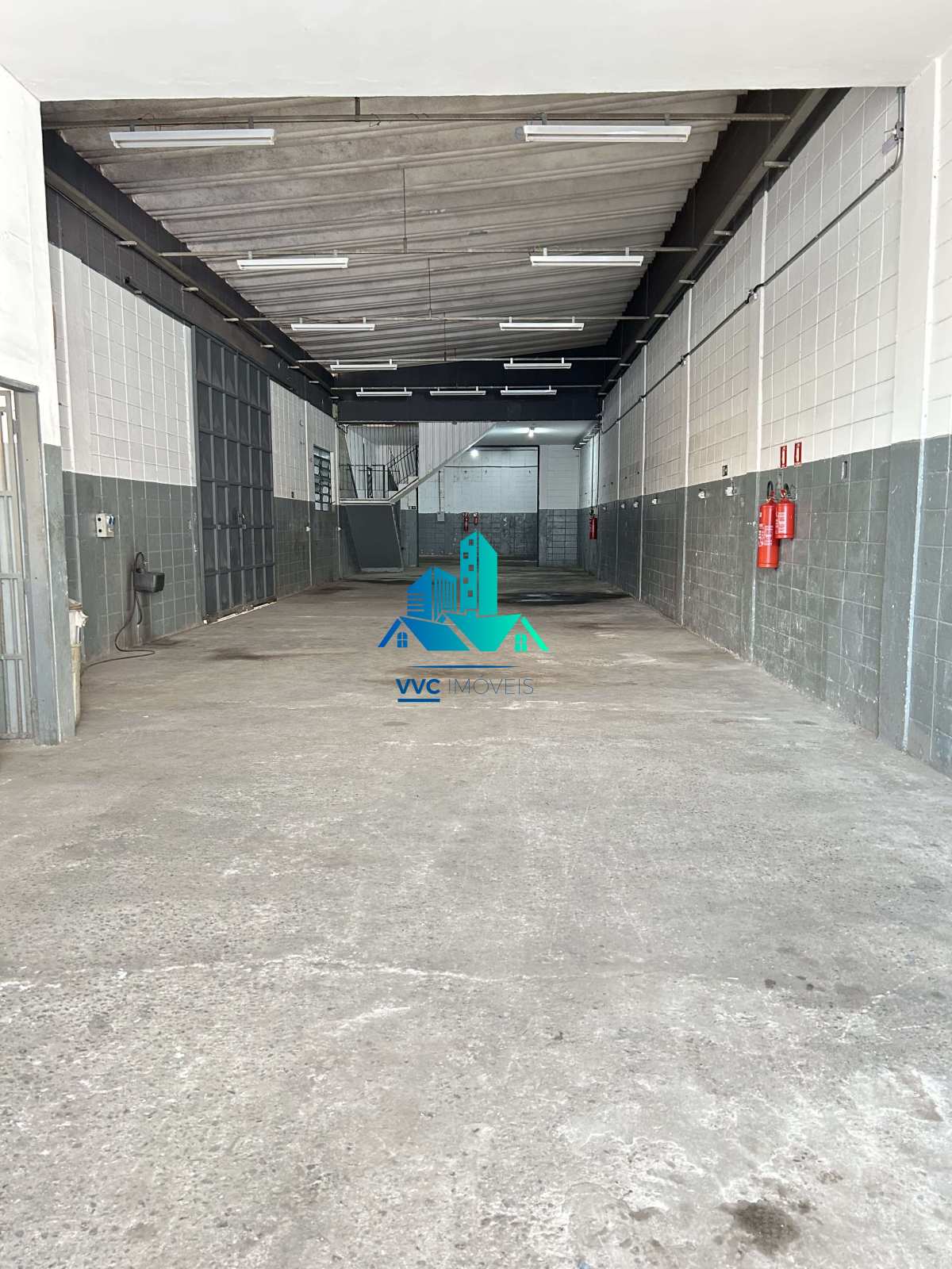 Galpão Industrial para Locação – 620 m² de Área Total | Zoneamento Industrial - VVC IMÓVEIS